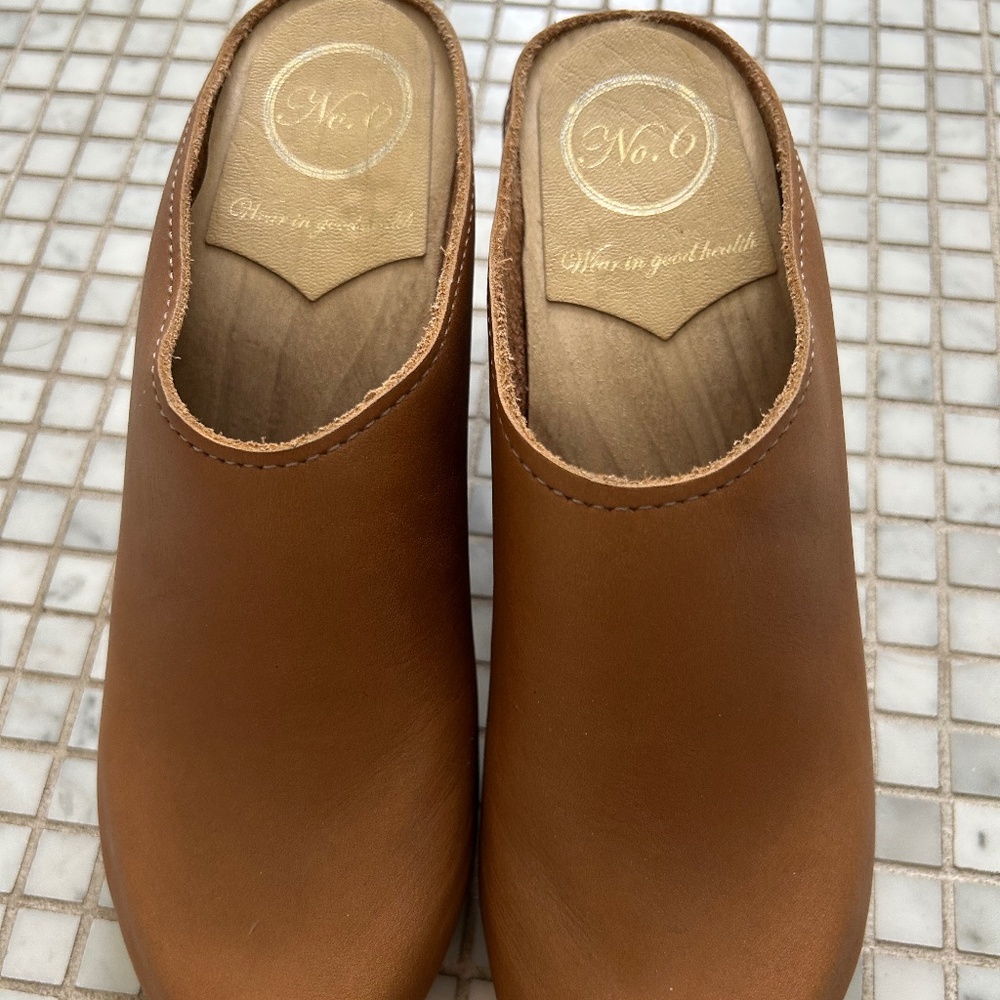 No. 6 Old School Wedge High heel Clogs 37 Honey